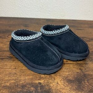 UGG Tasman II Kids Black Suede Slip-On Slippers Shearling Lined Toddler Size 7